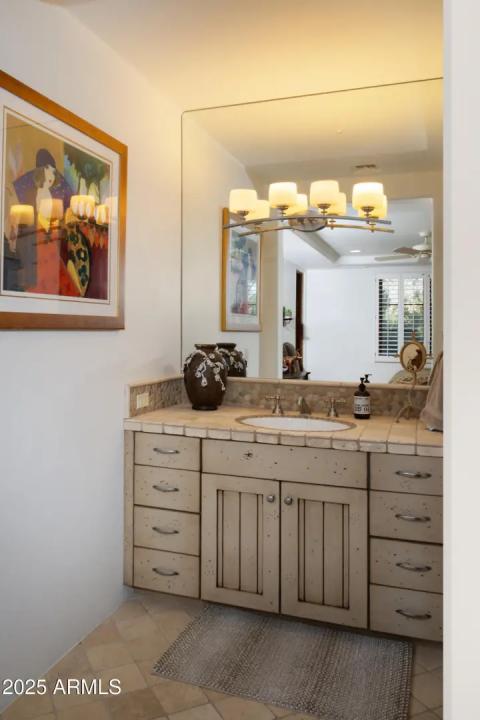 Real Estate Picture 24