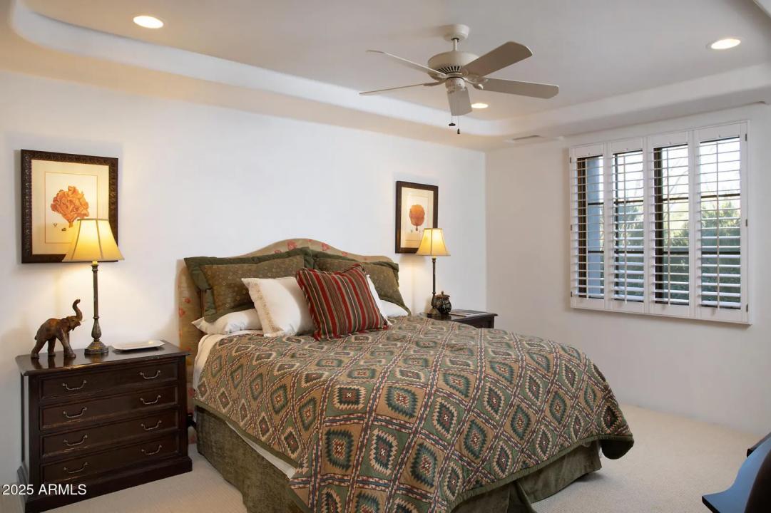 Real Estate Picture 22