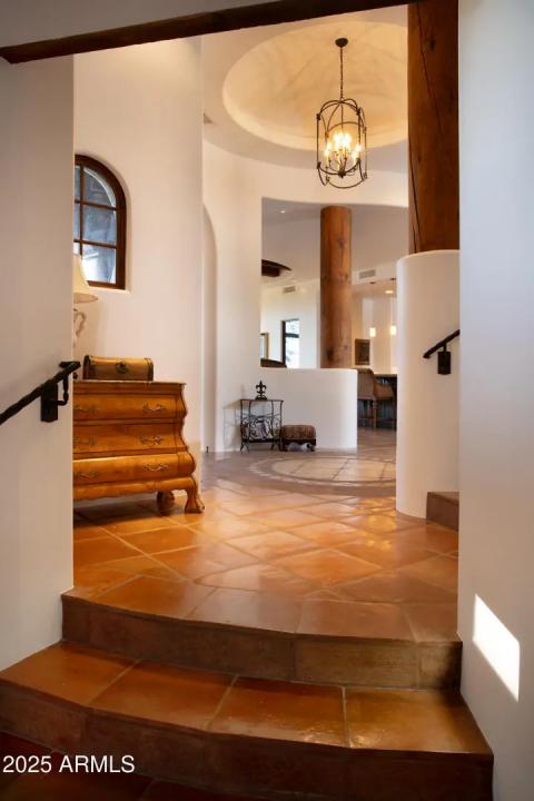 Real Estate Picture 12