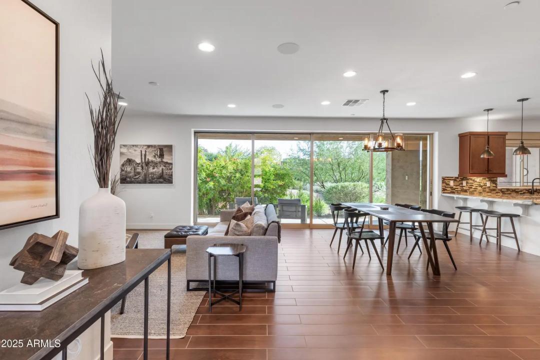 Real Estate Picture 2