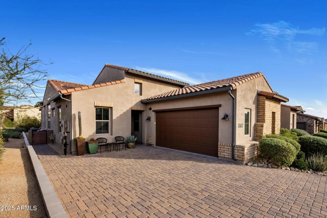 Real Estate Picture 28