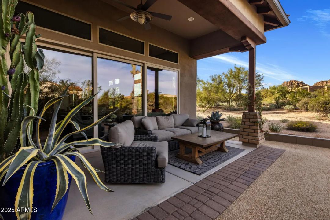 Real Estate Picture 25