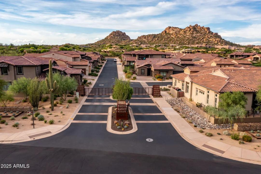 Real Estate Picture 36