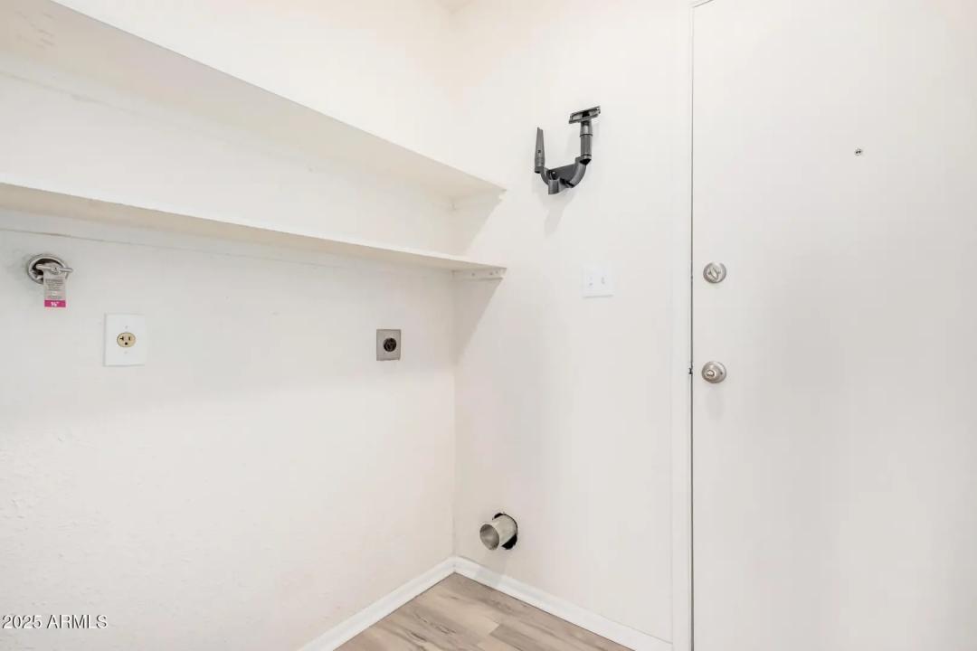 Real Estate Picture 20