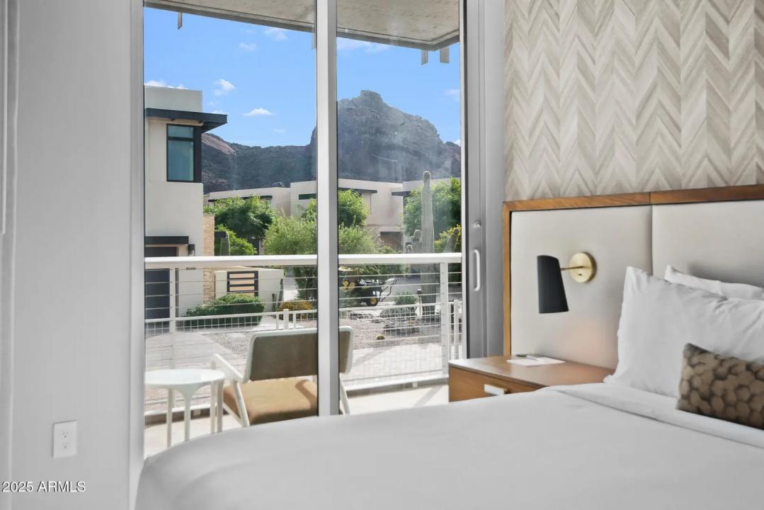 Real Estate Picture 27