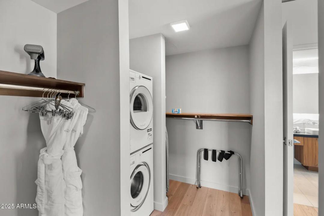 Real Estate Picture 33