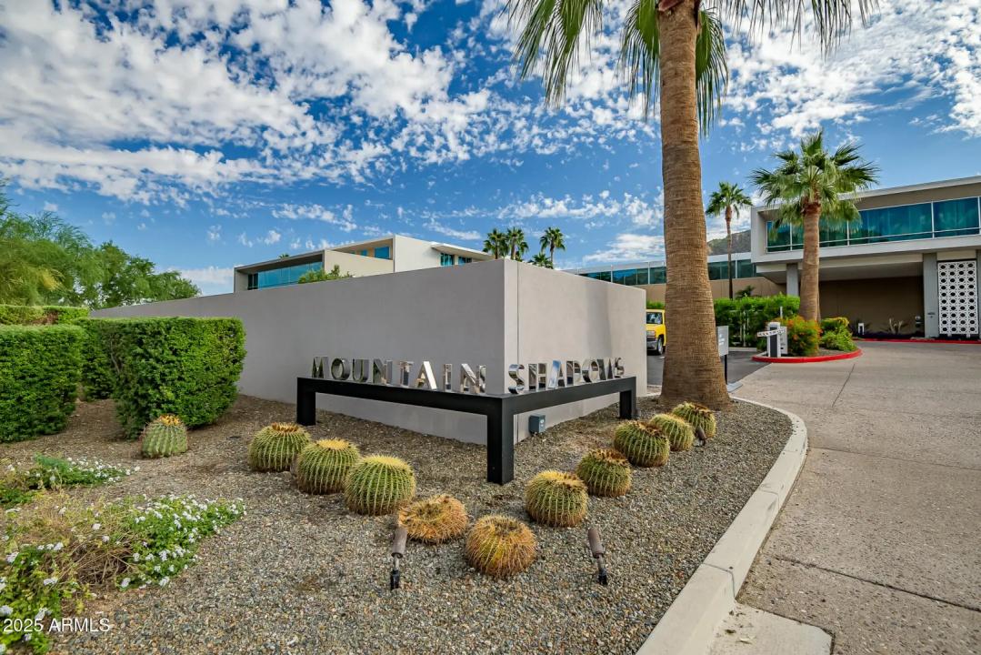 Real Estate Picture 56