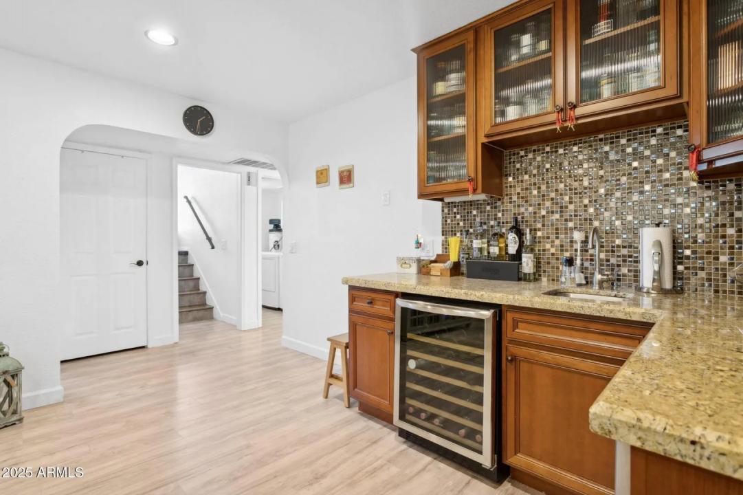 Real Estate Picture 17