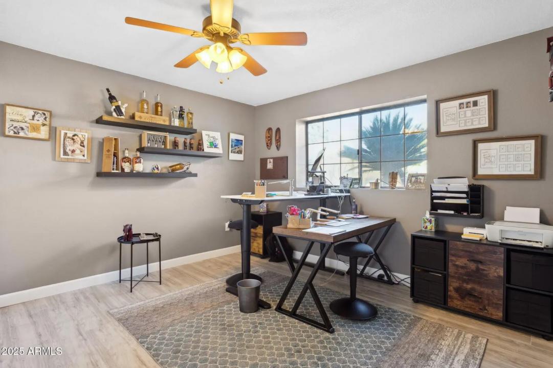 Real Estate Picture 23