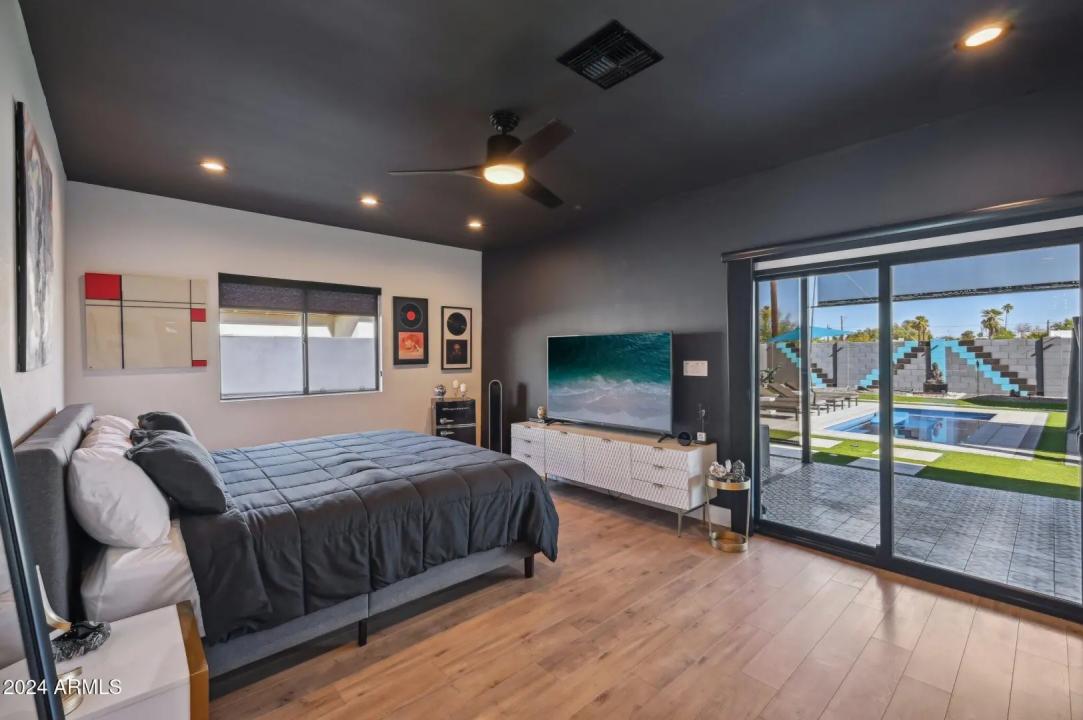 Real Estate Picture 21