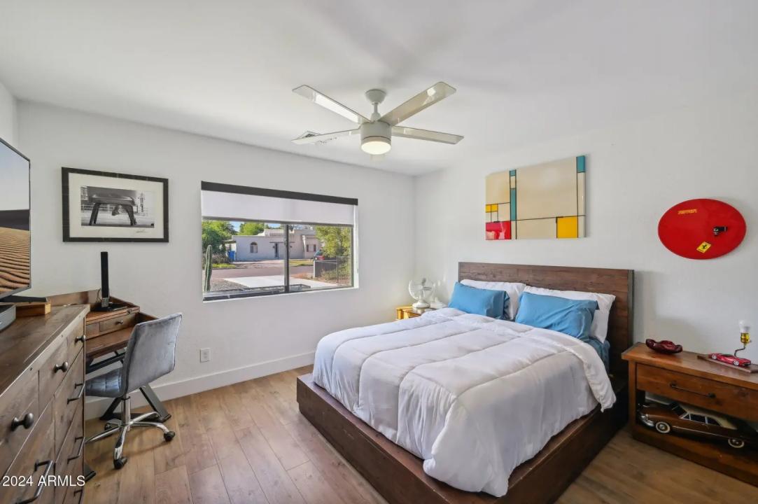 Real Estate Picture 26