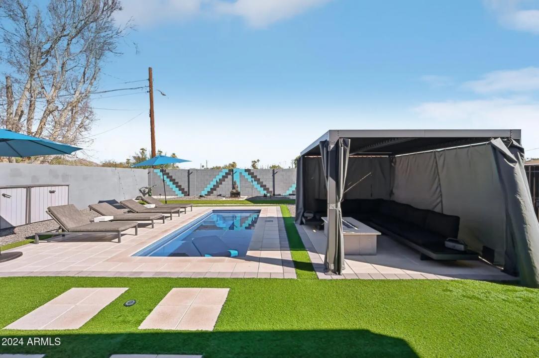 Real Estate Picture 32