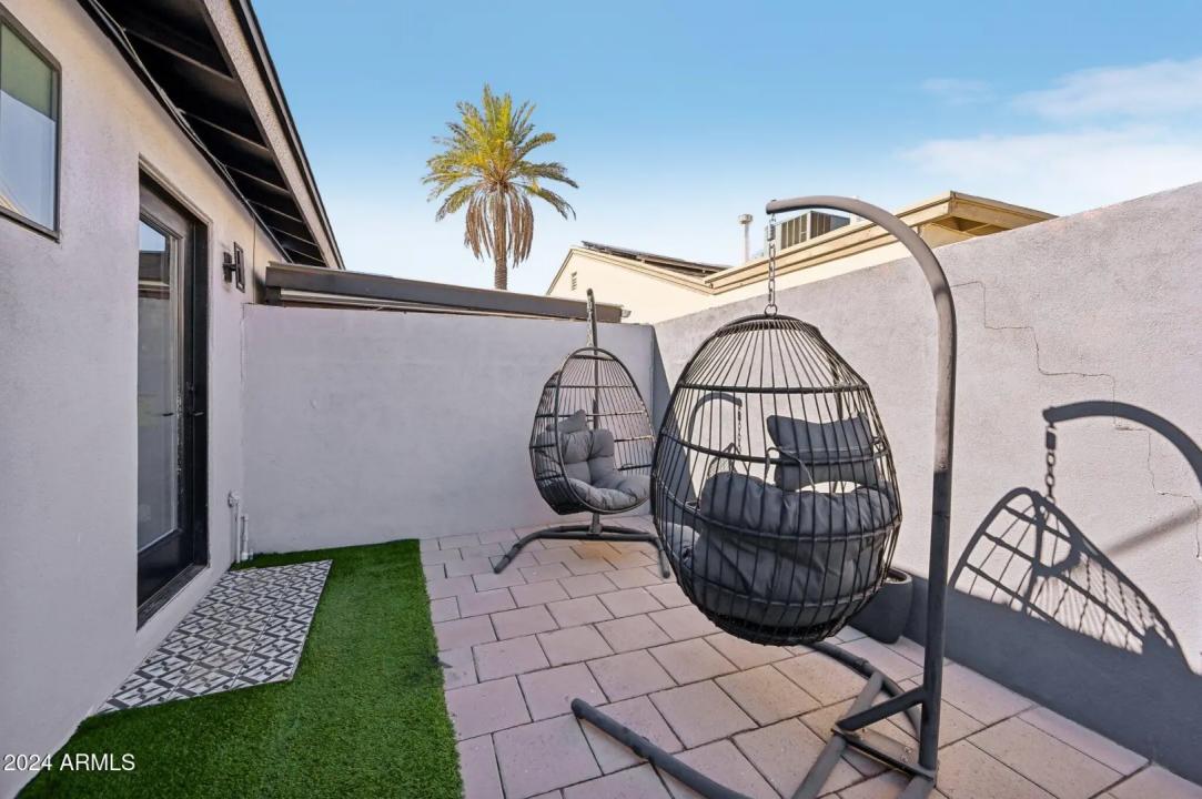 Real Estate Picture 37