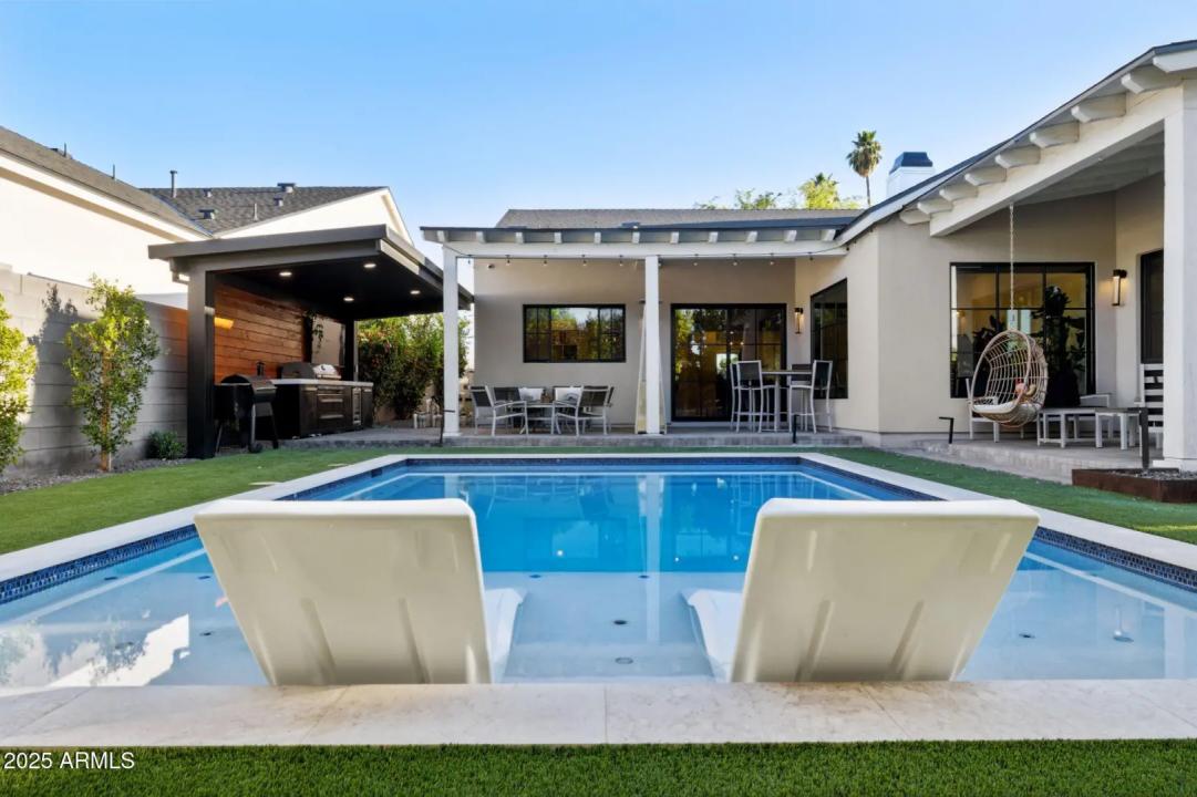 Real Estate Picture 40