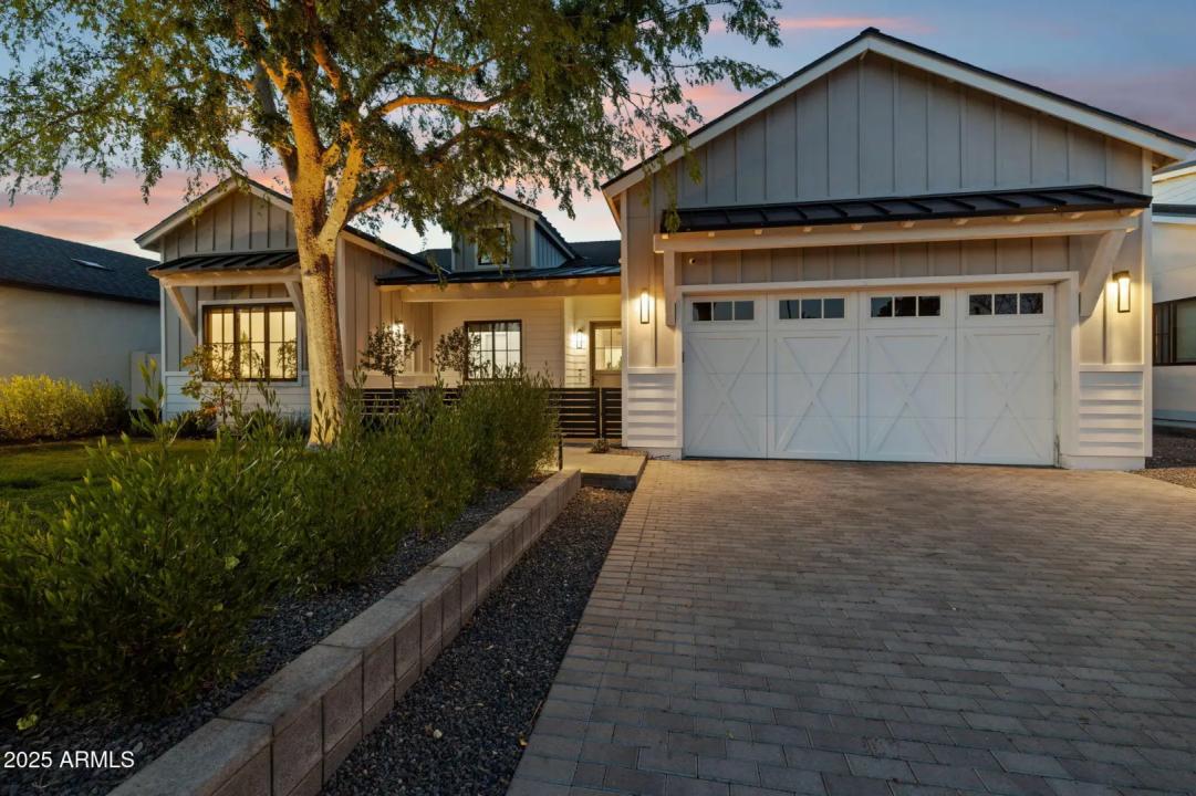 Real Estate Picture 2