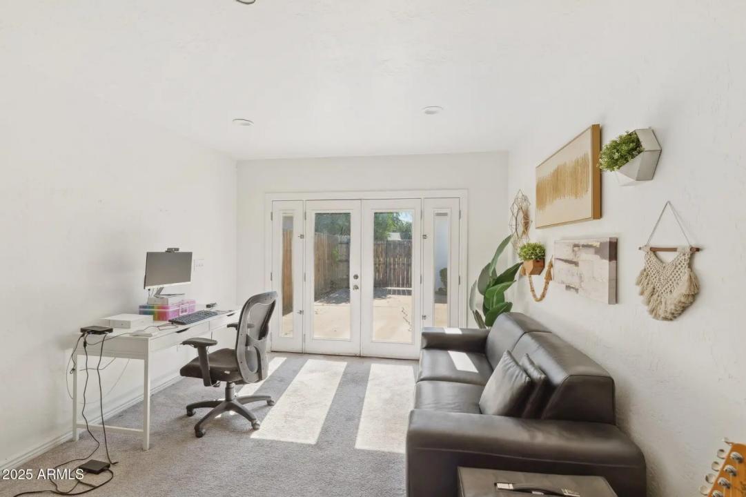 Real Estate Picture 34