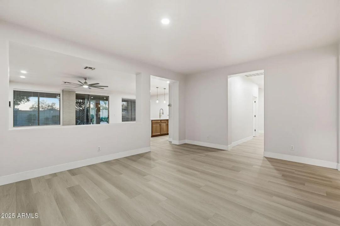 Real Estate Picture 6