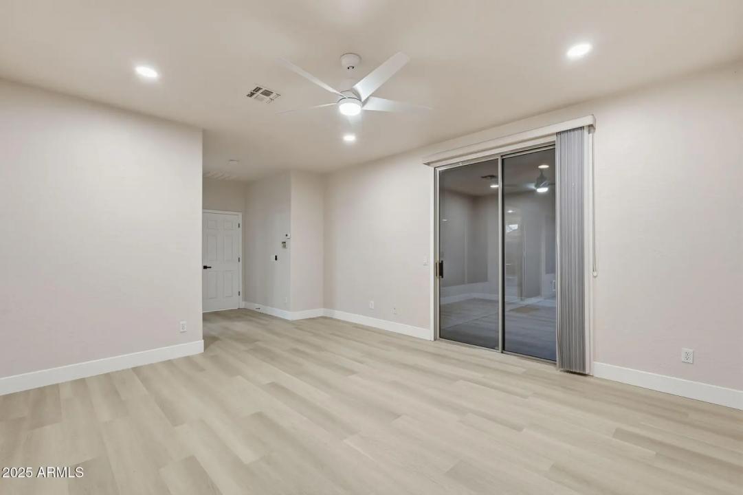 Real Estate Picture 26