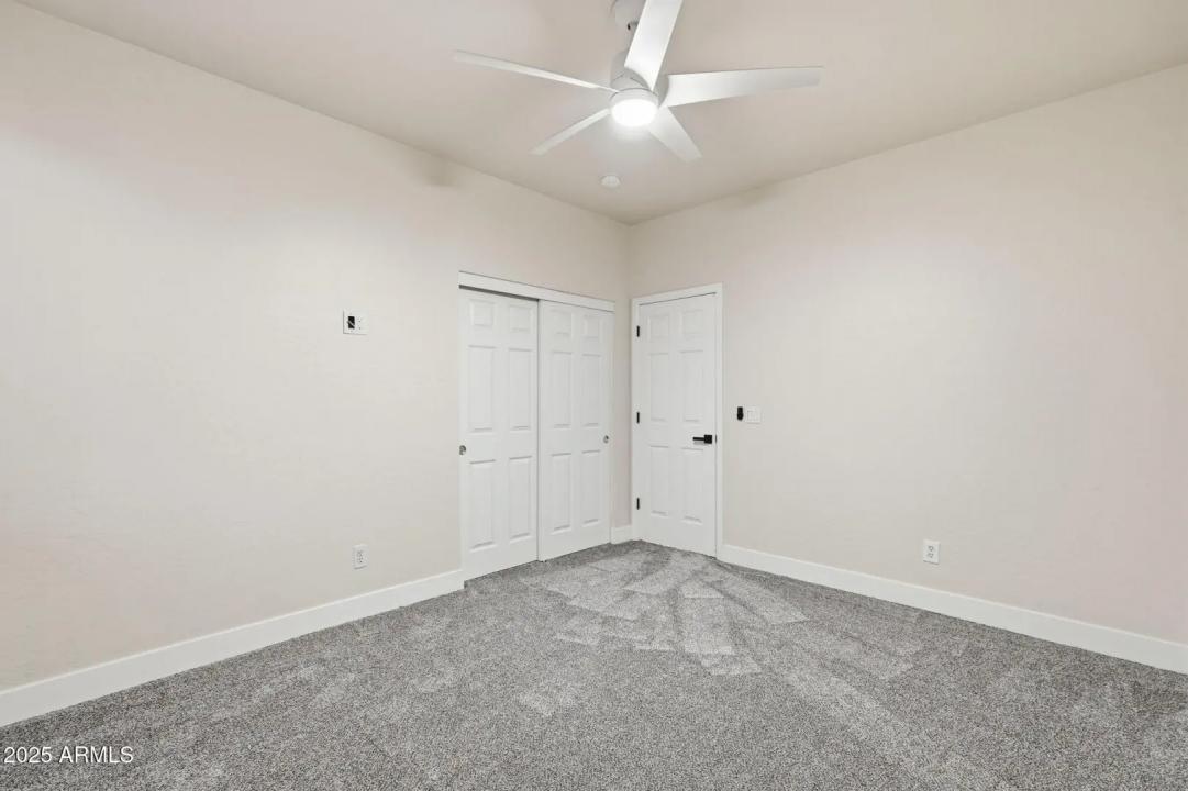 Real Estate Picture 27