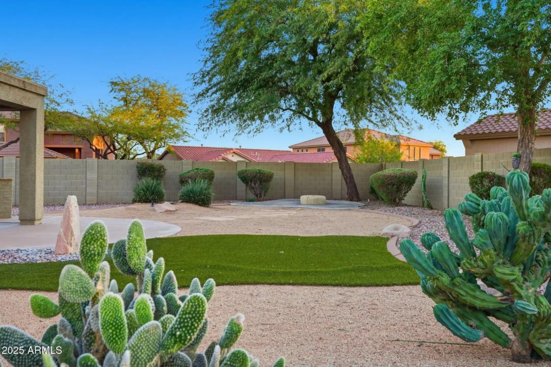 Real Estate Picture 49