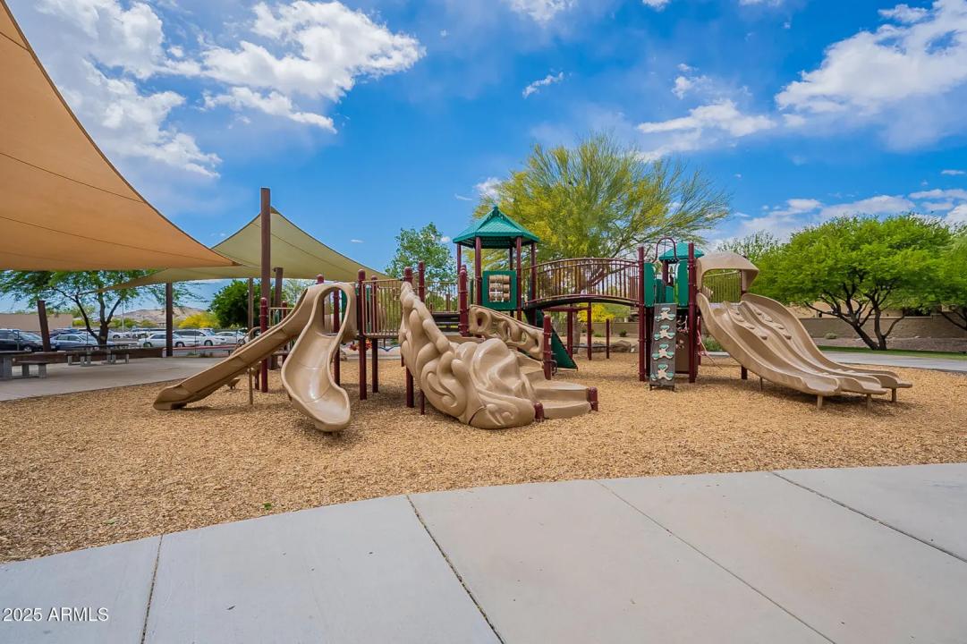 Real Estate Picture 61