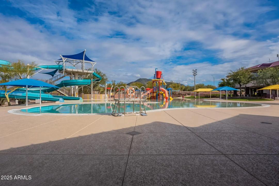 Real Estate Picture 77