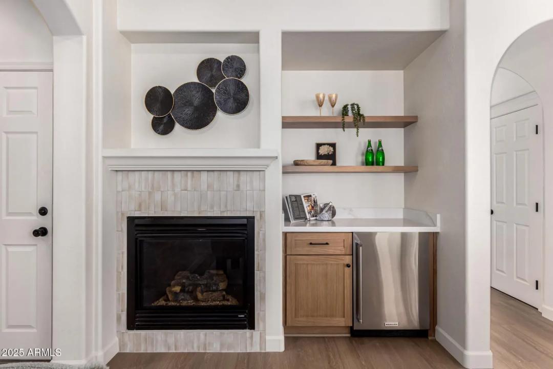 Real Estate Picture 15