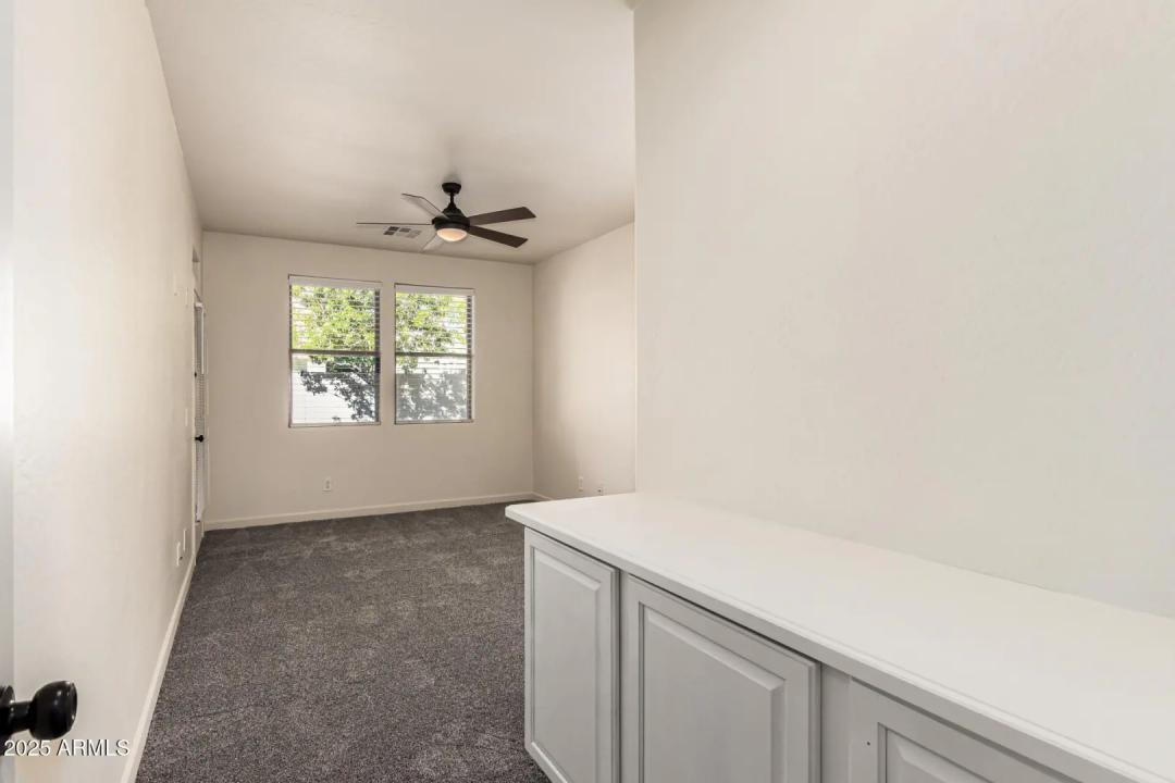 Real Estate Picture 30