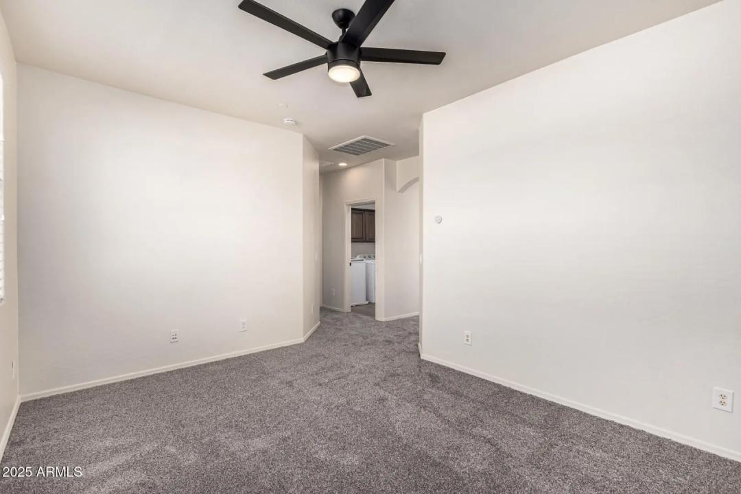 Real Estate Picture 37