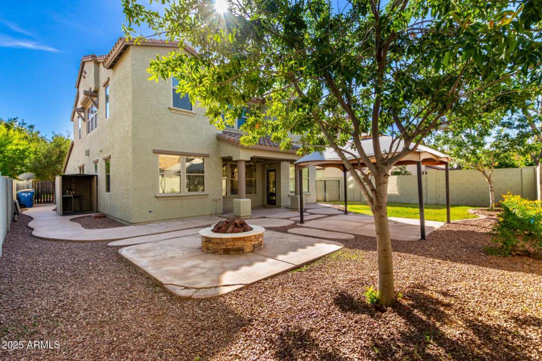 Real Estate Picture 49