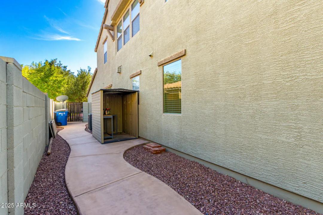 Real Estate Picture 51