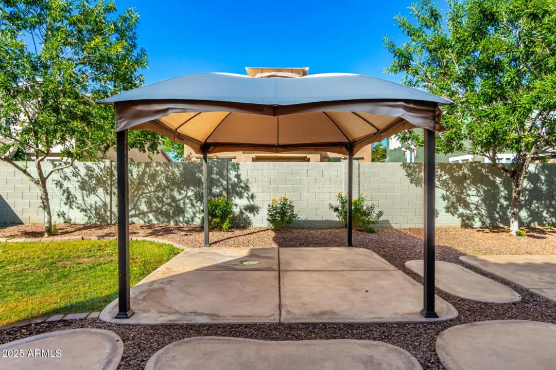 Real Estate Picture 53