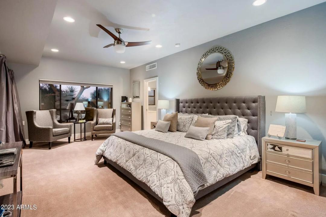 Real Estate Picture 16