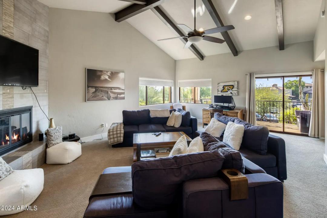 Real Estate Picture 20