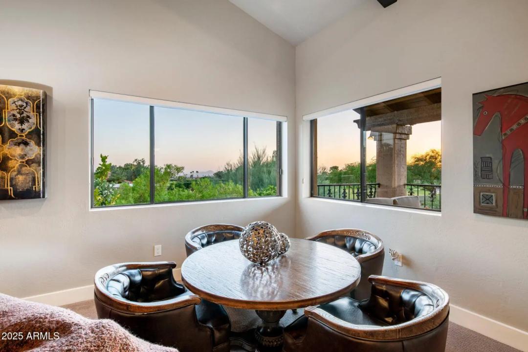 Real Estate Picture 21