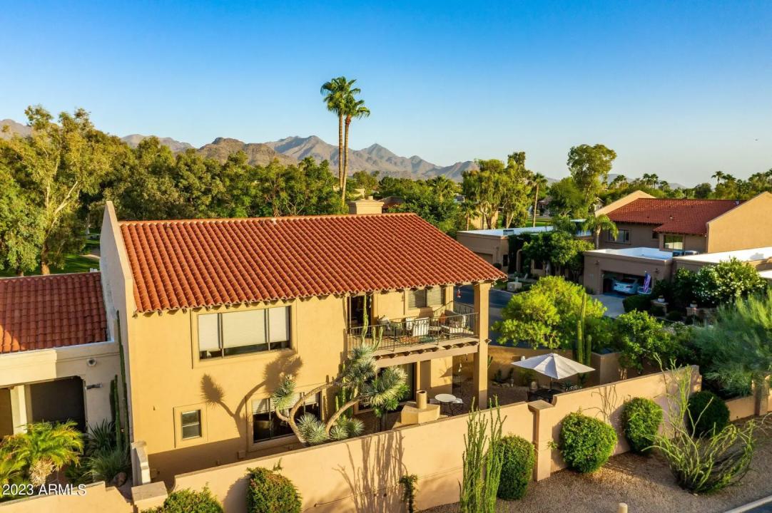 Real Estate Picture 36