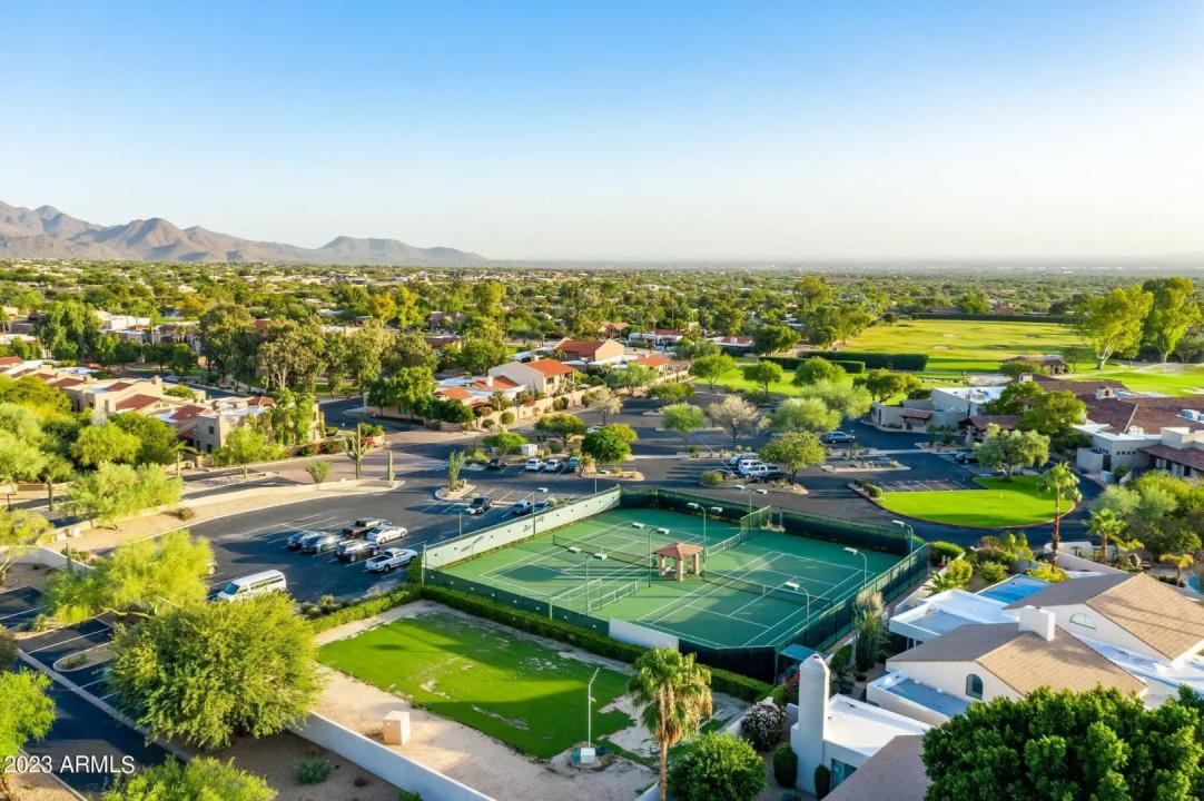 Real Estate Picture 38