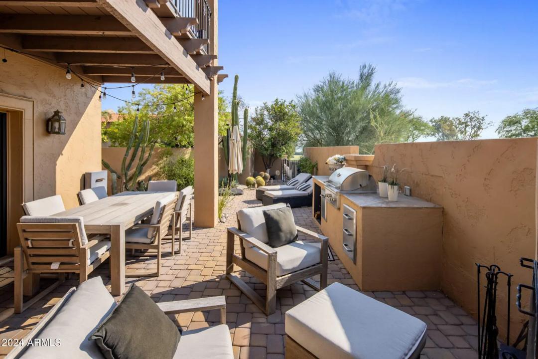 Real Estate Picture 40