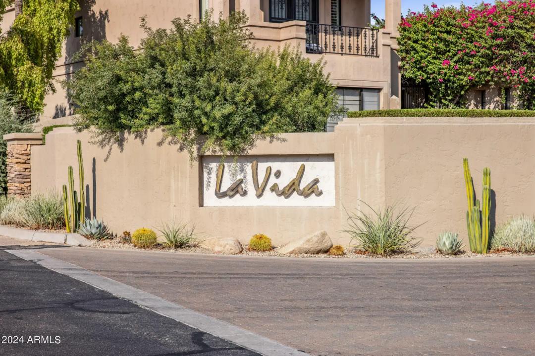 Real Estate Picture 45