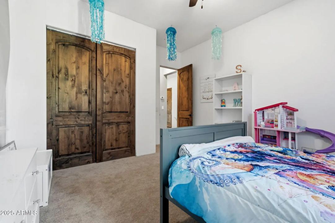 Real Estate Picture 27