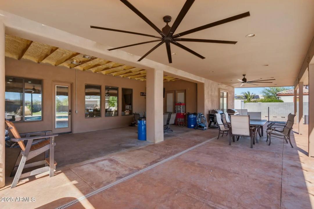 Real Estate Picture 37