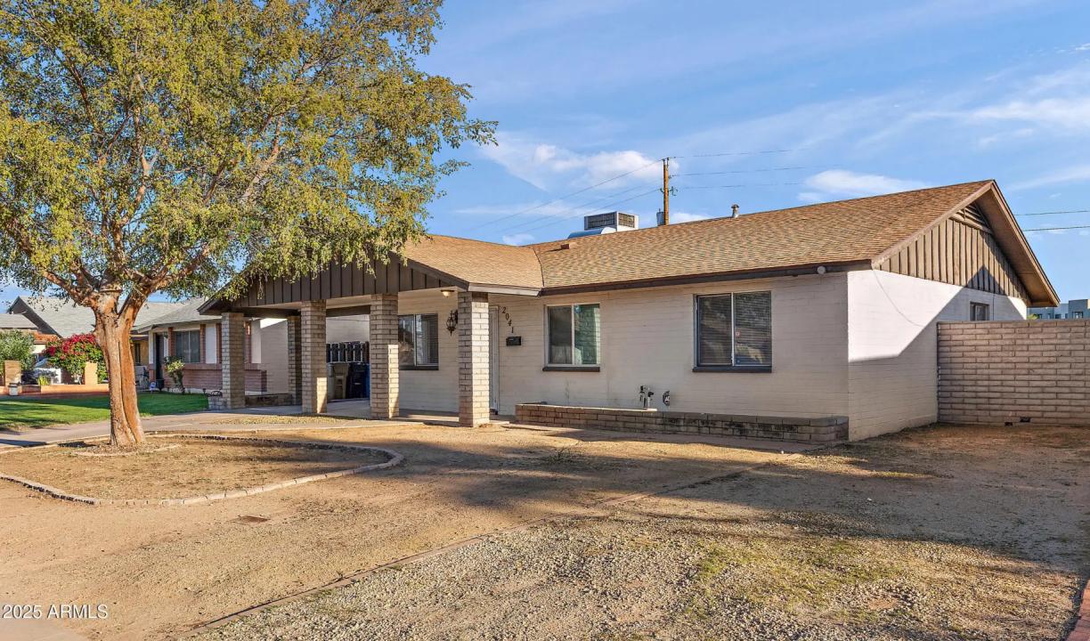 Real Estate Picture 2