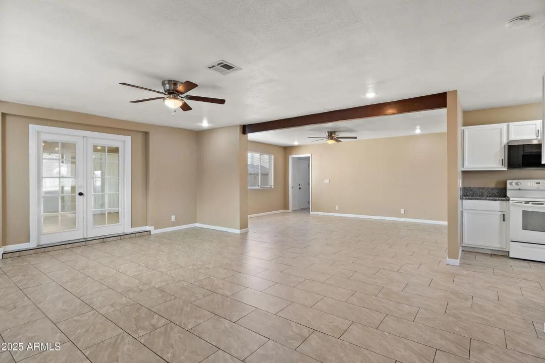 Real Estate Picture 6