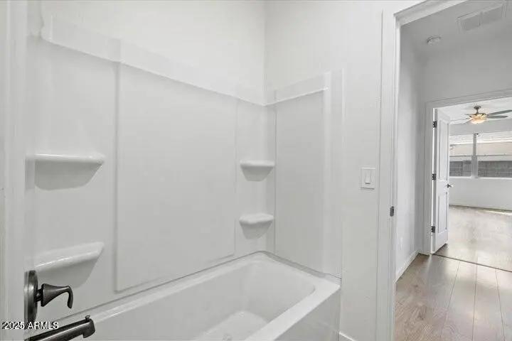 Real Estate Picture 13