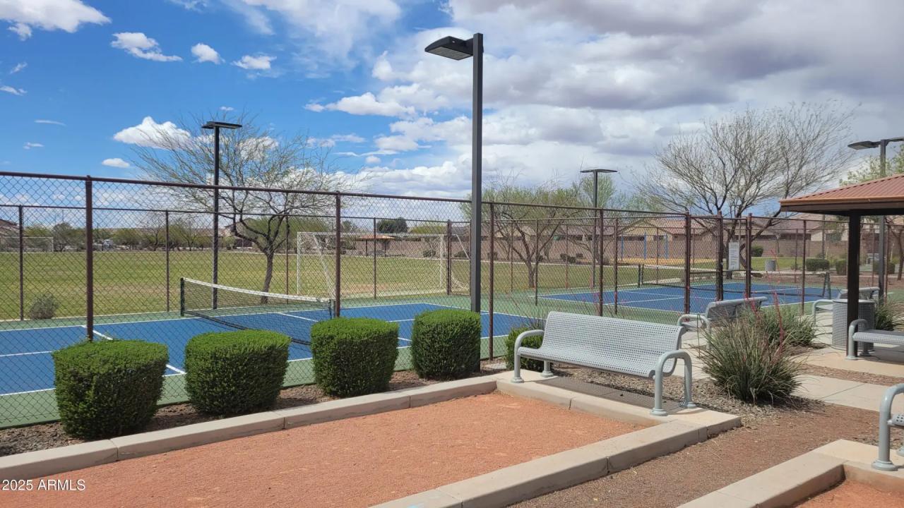 Real Estate Picture 32