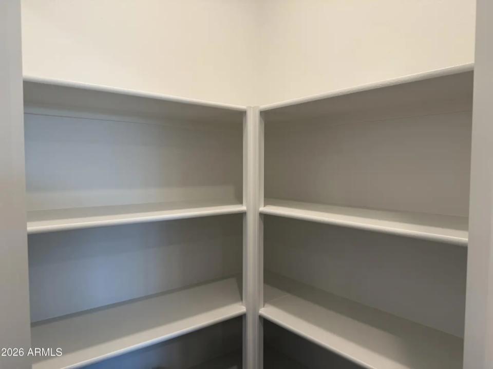 Real Estate Picture 6