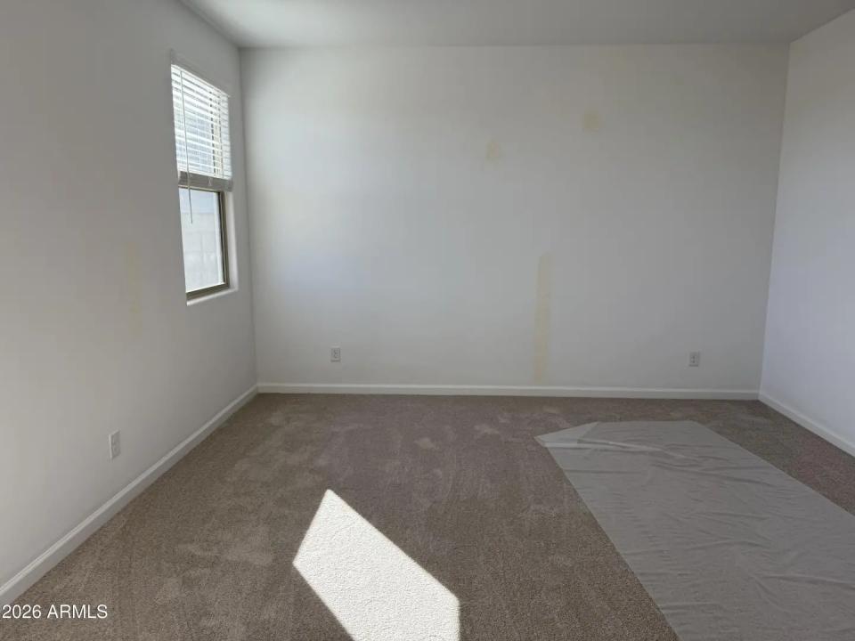 Real Estate Picture 13