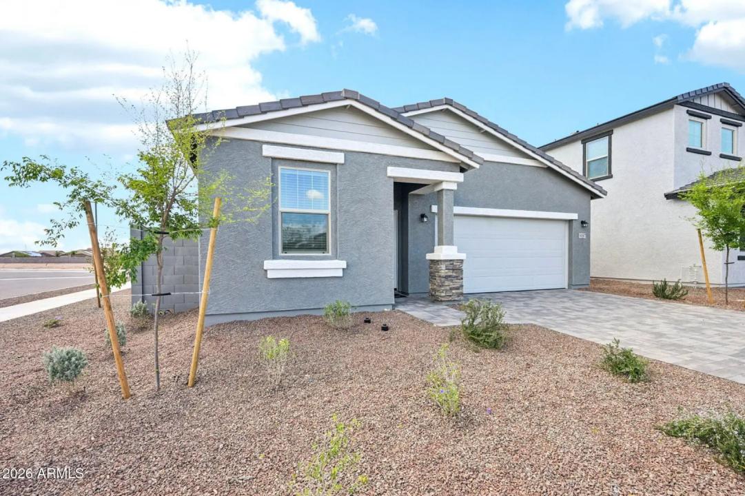 Real Estate Picture 2