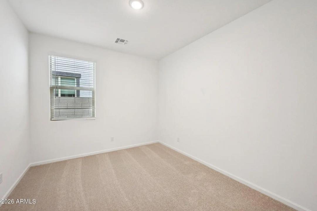 Real Estate Picture 20