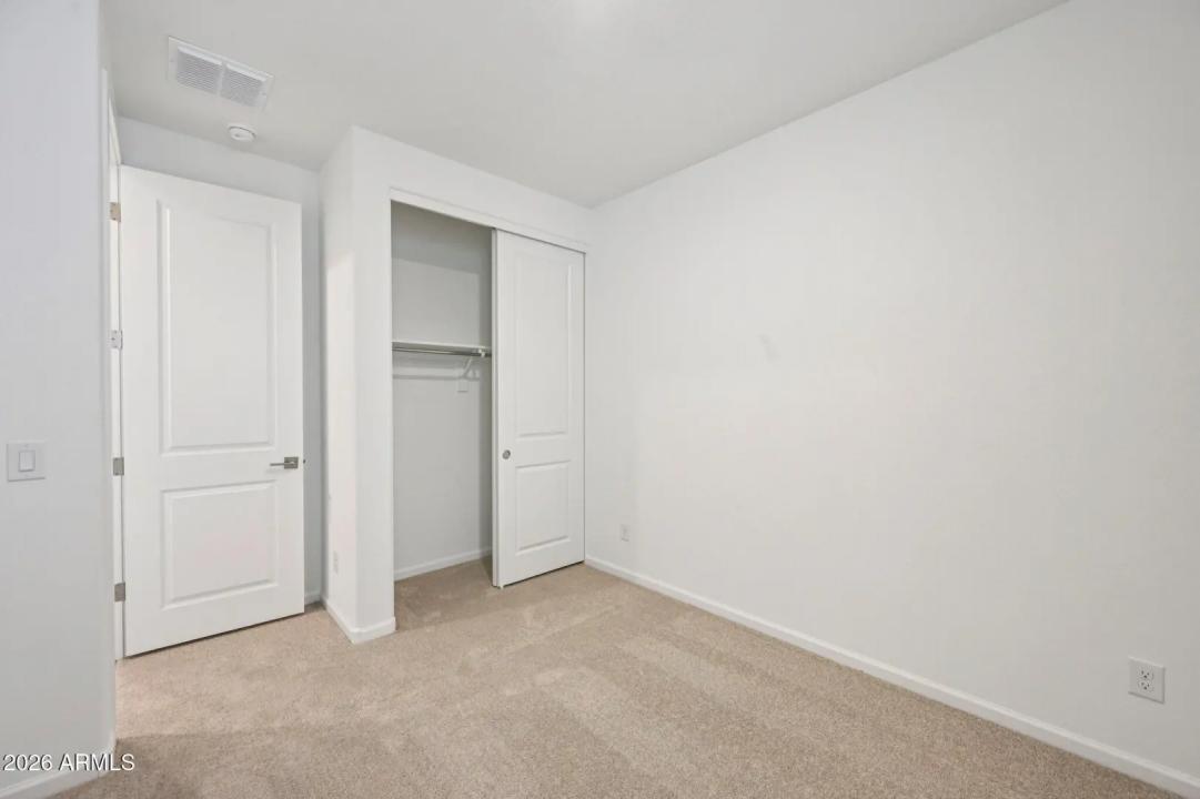 Real Estate Picture 23